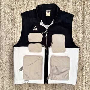 Nike ACG NRG Vintage Vest Full Zip Black/Summit White/String/Antique Silver